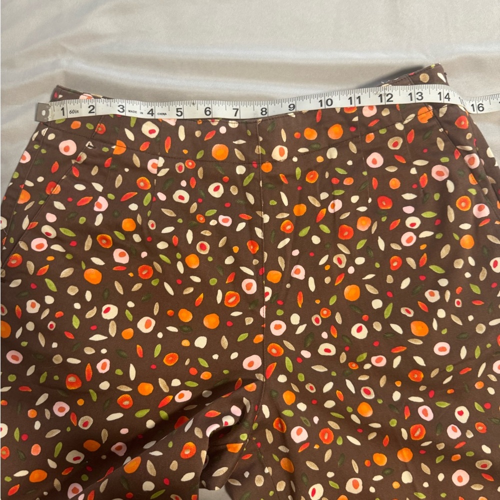 Talbots Petites Brown Floral Cropped Pants Size 8P Stretch - Picture 3 of 7